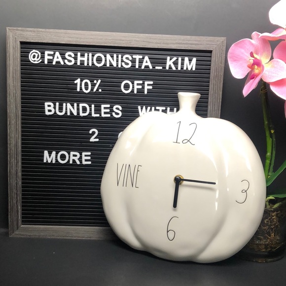😍 NEW Rae Dunn Pumpkin wall clock - Picture 2 of 7